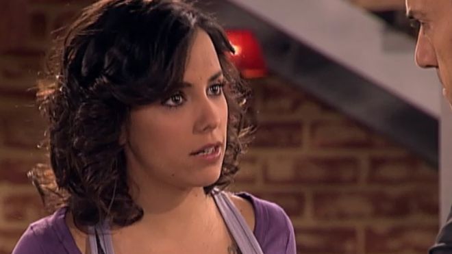 Temporada 3 Capítulo 703 - Benito rechaza a Richard