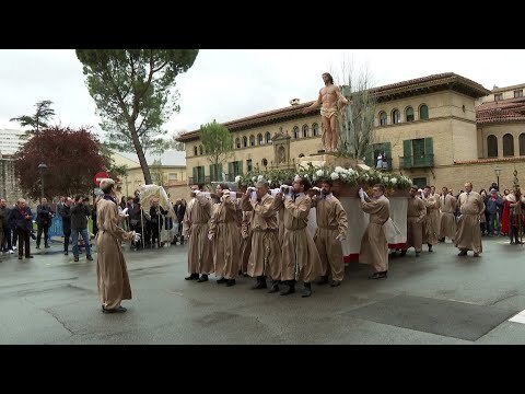 Pamplona cierra la Semana Santa con el Cristo Resucitado