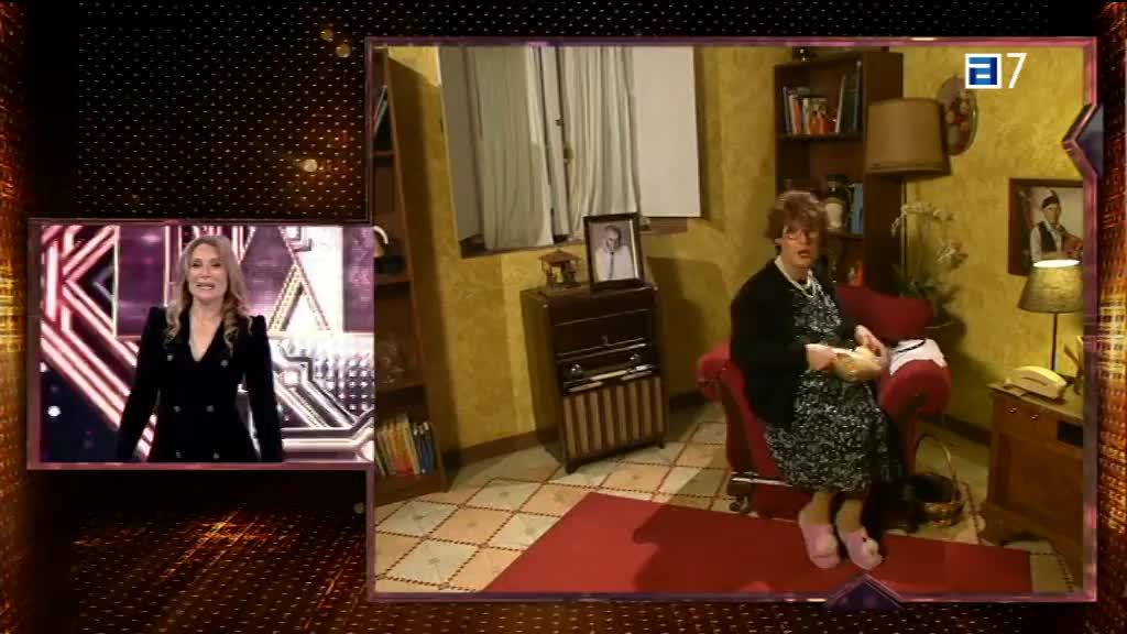 María Cotiello (Viernes, 12-02-2021)