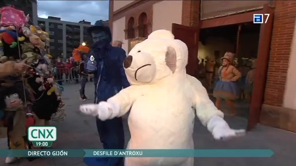 Antroxu de Gijón (Lunes, 28-02-2022)