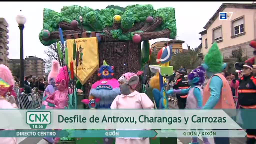 Desfile de Antroxu, Charangas y Carrozas (Lunes, 24-02-2020)