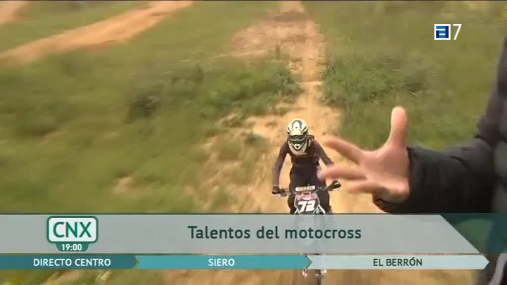 Escanciado simultaneo en la Universidad de Oviedo (Miércoles, 04-05-2022)