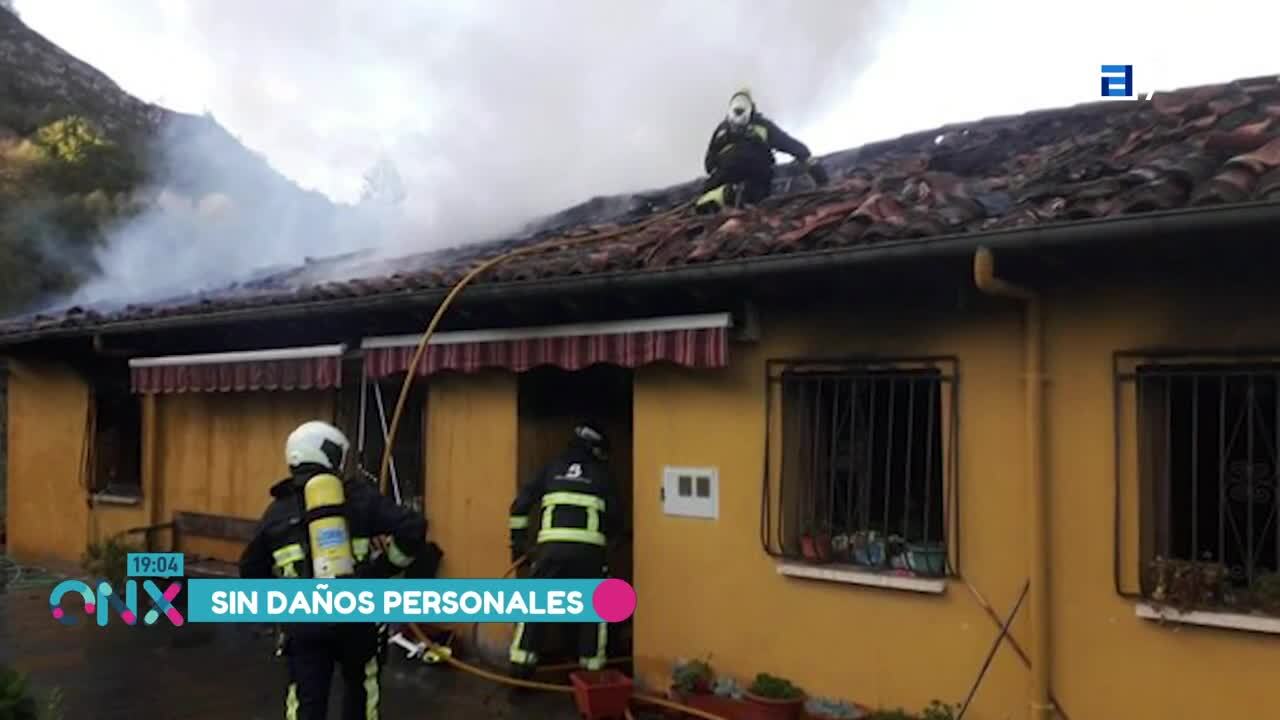 Preparando la iluminación navideña (Lunes, 06-11-2023)