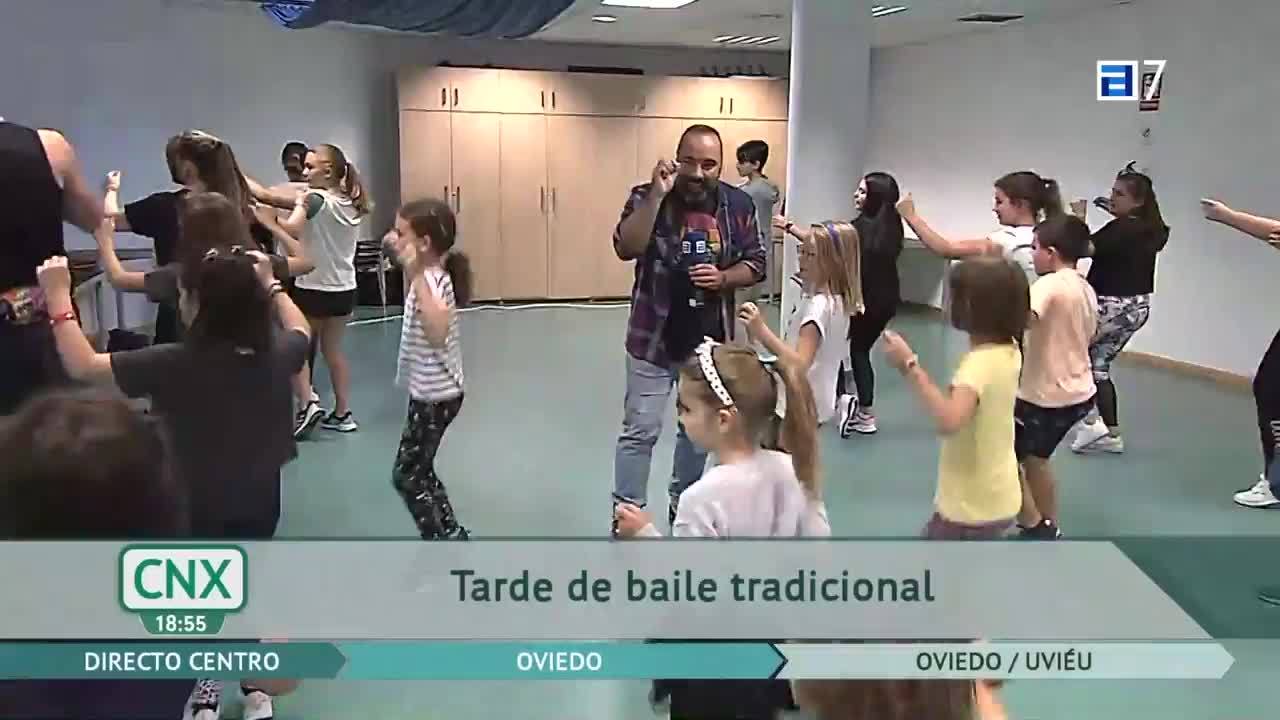 Tarde de baile tradicional (Martes, 18-10-2022)