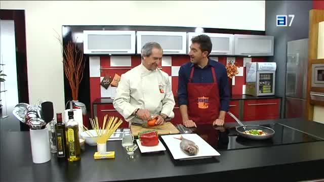 Besugo al horno con espagueti (Martes, 28-02-2012)