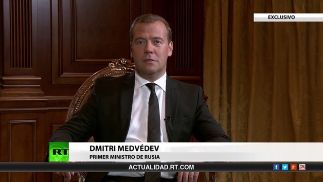 2013-08-08 - Entrevista con Dmitri Medvédev, primer ministro de Rusia