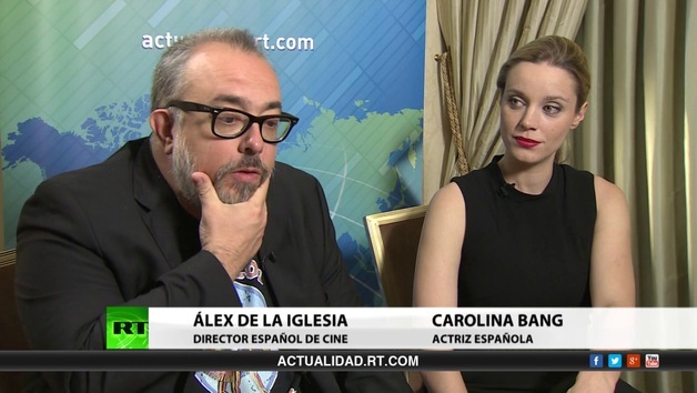 2013-11-14 - Entrevista con Álex de la Iglesia y Carolina Bang. Director de cine y actriz españoles