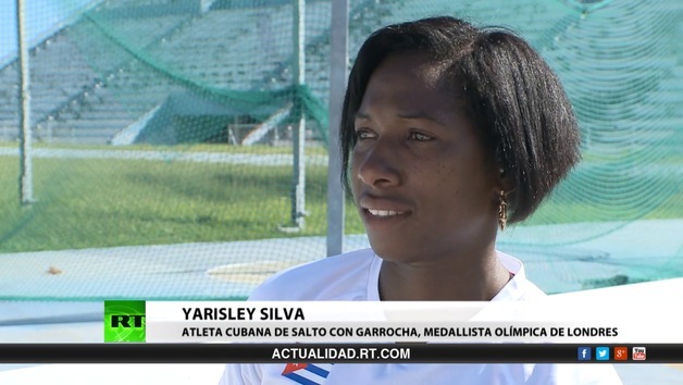 2013-11-25 - Entrevista con Yarisley Silva, medallista olímpica en salto con garrocha