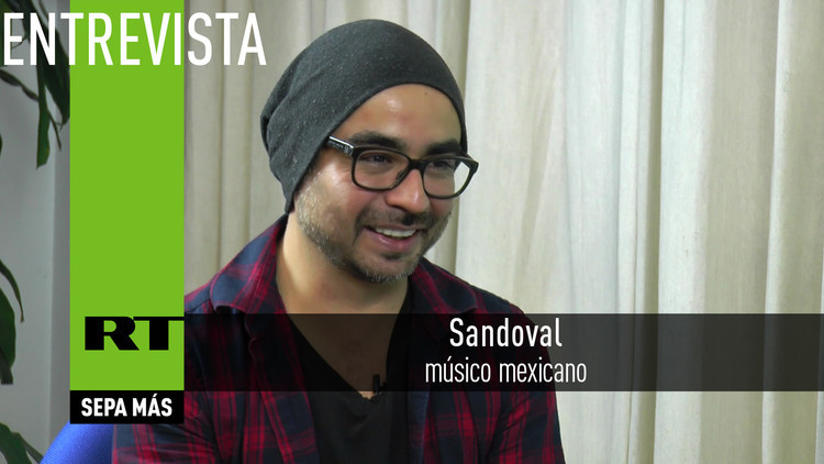 2016-02-20 - Entrevista con Sandoval, músico mexicano