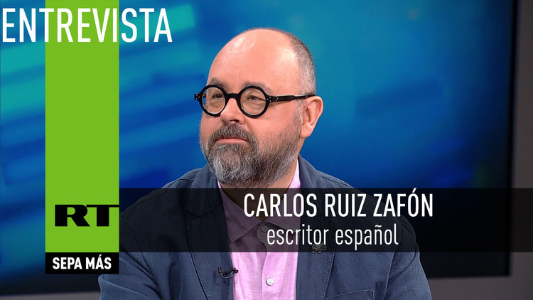 2016-10-06 - Entrevista con Carlos Ruiz Zafón, escritor español