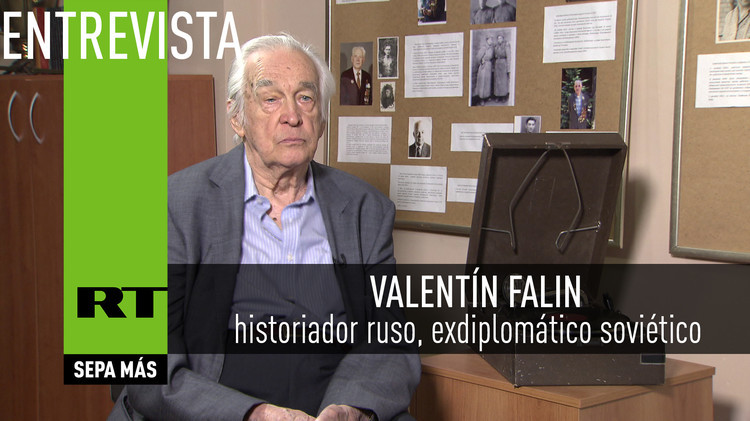 con Valentín Falin, historiador ruso, exdiplomático soviético