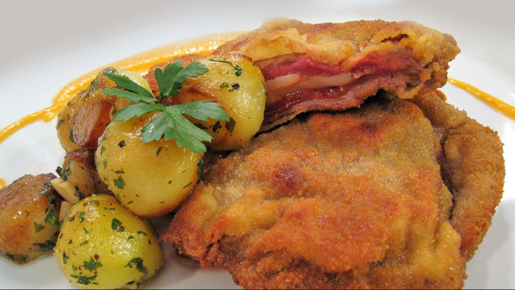 Cachopo andaluz con patatas  (25/07/2019)