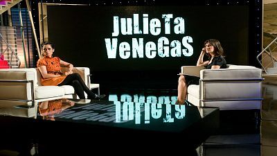 Julieta Venegas y José Bono
