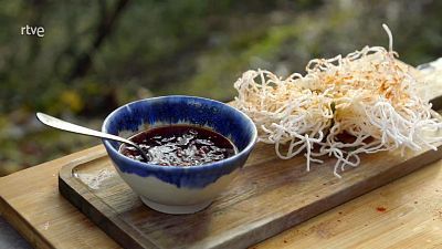 Receta de atadillo de verduras y fideos de arroz