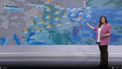 Dijous de núvols, ruixats, neu, ventades, mala mar i fred