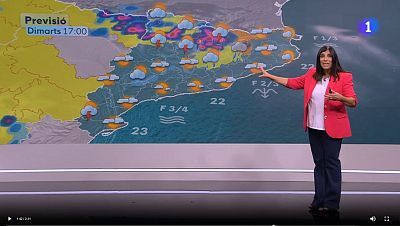 Dimarts amb calor de ple estiu i amb tempestes fortes