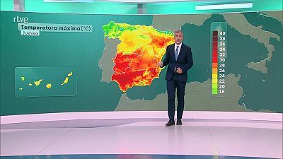 Bancos de niebla matinales en tercio norte peninsular, Baleares y Estrecho, calima ligera en Melilla
