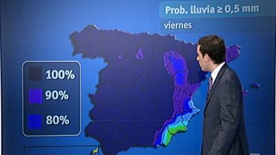 Chubascos en el oeste peninsular e intervalos de fuertes vientos en Almería