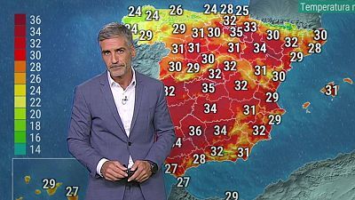 Chubascos en Navarra y norte de Aragón, y suben las mínimas