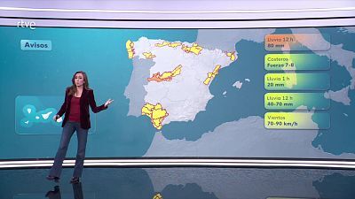 Chubascos fuertes en el prelitoral de Cataluña, Málaga e interiores del sureste peninsular