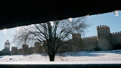 Continúa el frío invernal  con nevadas en cotas bajas en el norte y heladas en el interior