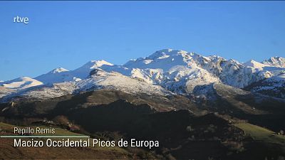 Heladas generalizadas en buena parte del interior peninsular y Mallorca. Intervalos de viento fuerte en el Ampurdán, Menorca y Estrecho