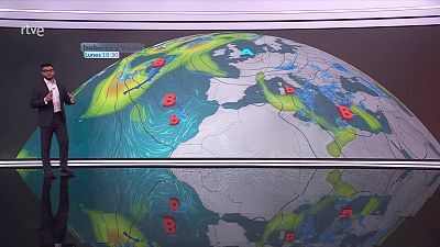 Intervalos de viento fuerte de componente norte en Pirineos, Ampurdán, bajo Ebro, Menorca y Mallorca