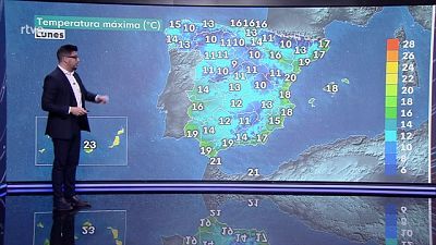 Intervalos de viento fuerte en la costa Galicia, oeste de la cordillera Cantábrica, y de madrugada en el Ampurdán