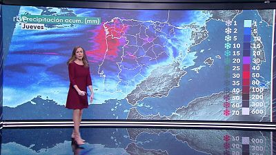 Intervalos fuertes de viento del sur y rachas muy fuertes en el oeste y norte de Galicia al final del día