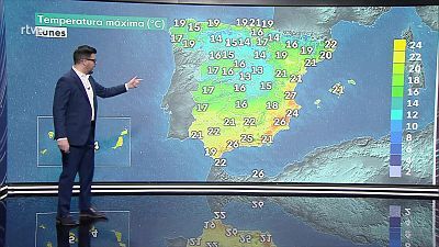 Intervalos y rachas de viento fuerte en el noreste de Galicia y oeste de Asturias. Precipitaciones persistentes en el oeste de Galicia