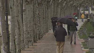 Lluvias en Galicia y Sistema Central, y fuerte viento en levante