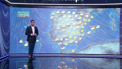 Nevadas en el extremo norte. Intervalos de viento fuerte y rachas muy fuertes en zonas del tercio oriental peninsular y área mediterránea