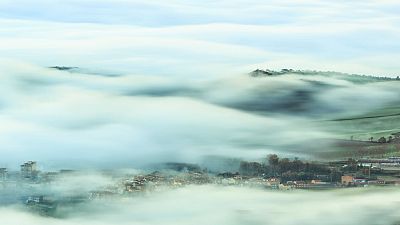 Nieblas en zonas de la meseta norte y del interior de Cataluña