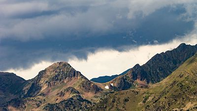 Precipitaciones abundantes y acompañadas de tormentas en Pirineos