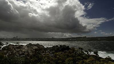 Tormentas en Canarias y lluvias débiles en el litoral Cantábrico