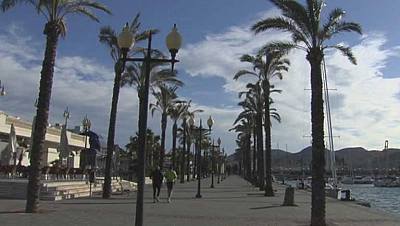 Viento fuerte en litoral cantábrico, noreste peninsular y Baleares