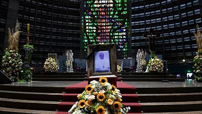 Especial informativo - Especial: Muere el Papa Francisco - Lengua de signos