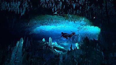 Bahamas azules: Cuevas