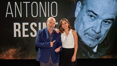 X (Presentación)