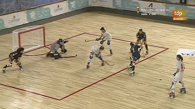 Hockey patines - World Skates Games. Campeonato del Mundo femenino. Semifinal: Italia - España