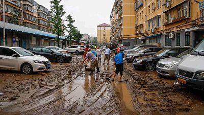 El tifón Doksuri llega a Pekín: 11 muertos y 27 desaparecidos por las inundaciones