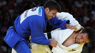 París 2024 - Judo: Semifinal. -60kg (M). F. Garrigós (ESP) vs  Y. Smetov (KAZ)