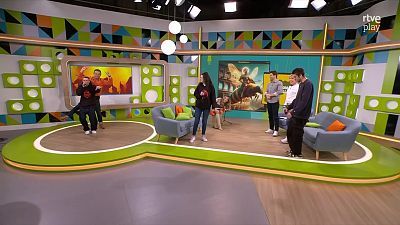 El gos Lucky robat, tancament d'una escola bressol, casaments i rapen català