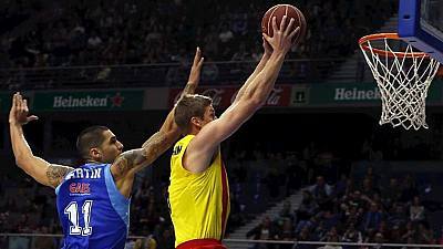 Baloncesto - Liga ACB. 12ª jornada. Tuenti Movil Estudiantes - FC Barcelona