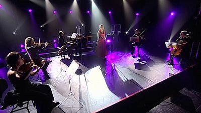 Paloma Chisbert Sexteto voz+cuerdas+piano