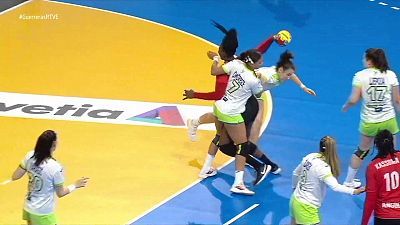Balonmano - Campeonato del Mundo femenino: Angola - Eslovenia