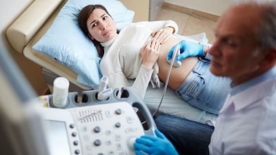 La Universidad de Granada estudia cómo afecta a embarazadas el estrés