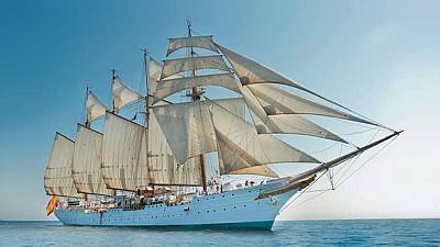 Elcano, el barco blanco