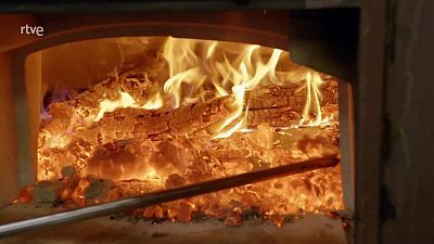 Expedición culinaria. Cocinar con fuego: Cocinando con fuego