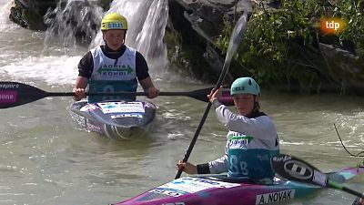 Piraguismo. Campeonato de Europa Slalom. Finales equipos kayak